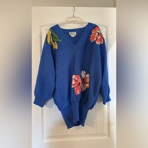Vintage Blue Floral Women's Sweater